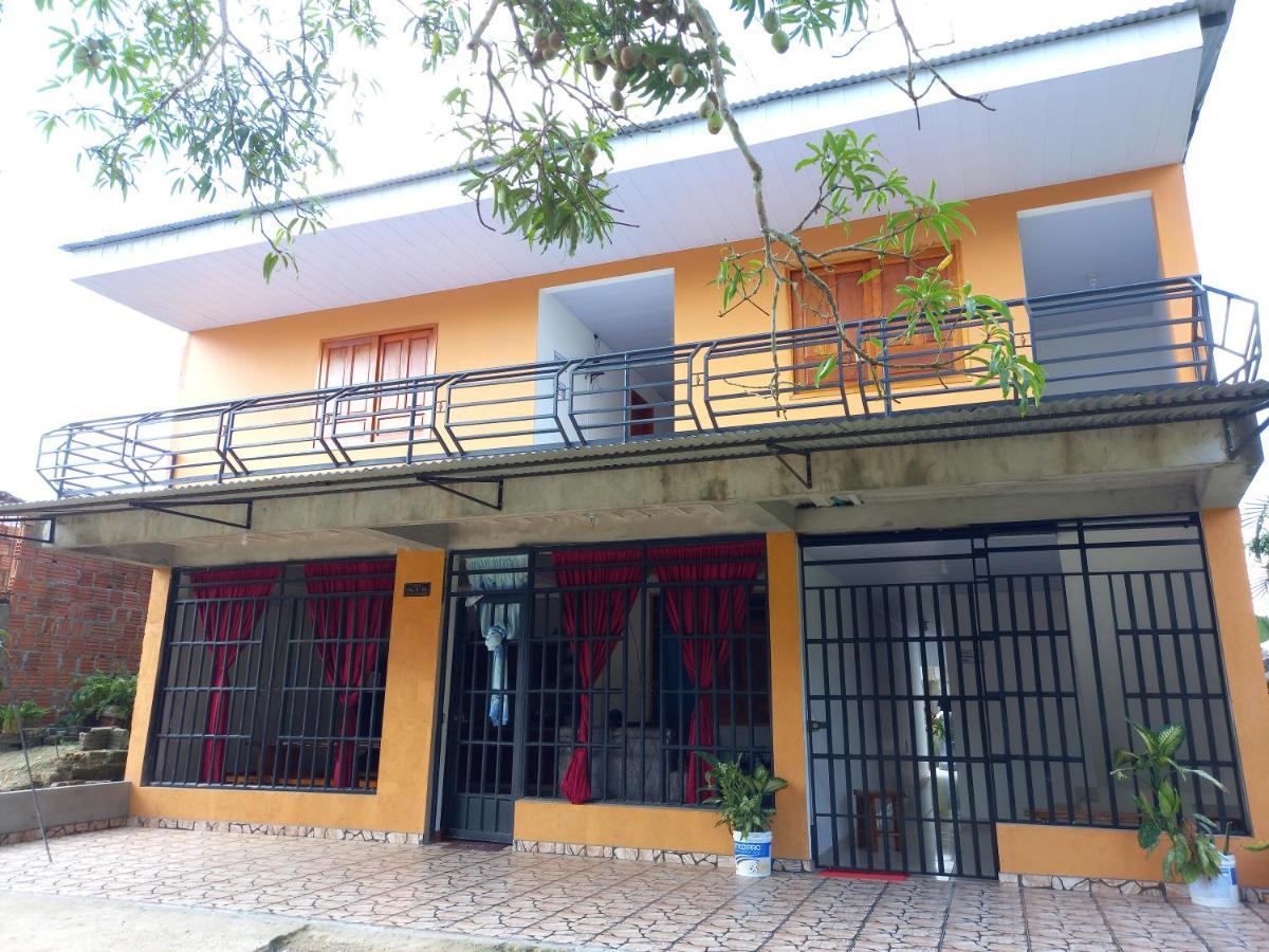 Hotel Chafo Leticia Exterior photo