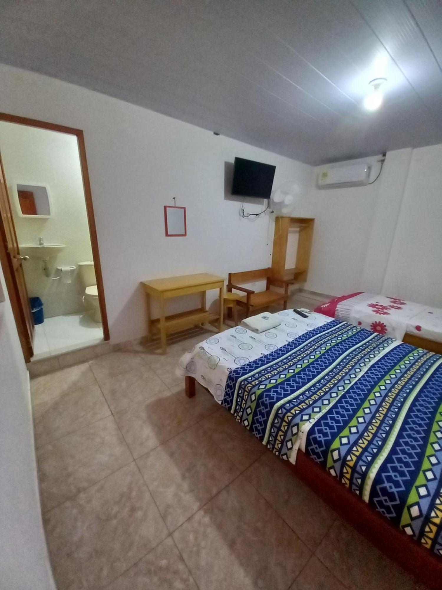 Hotel Chafo Leticia Room photo